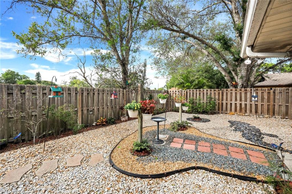 27810/27812 Pension PL