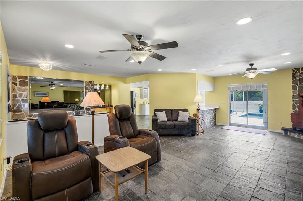 6029 & 6031 Higgins AVE