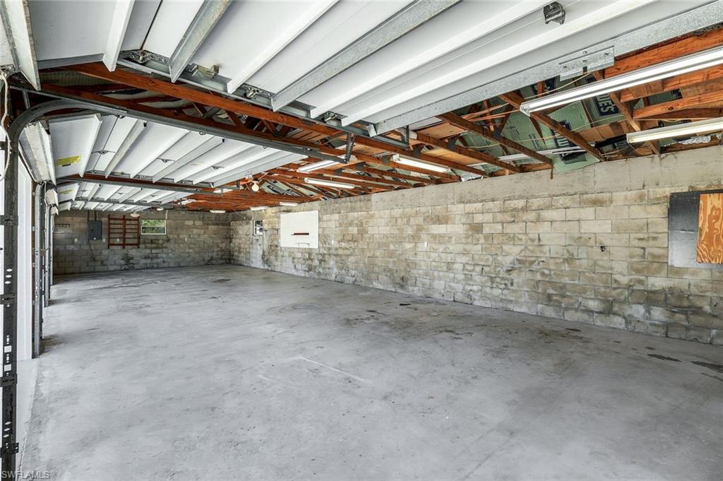 6029 & 6031 Higgins AVE