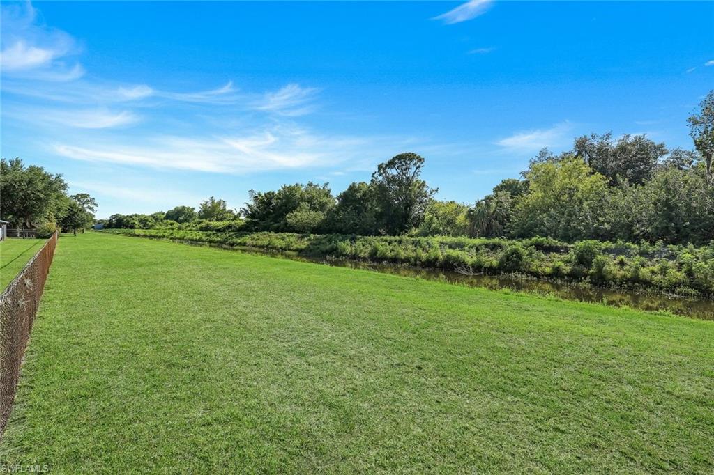 6029 & 6031 Higgins AVE