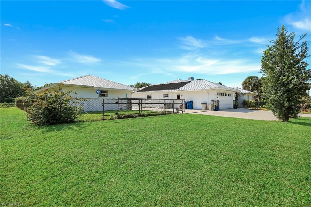 6029 & 6031 Higgins AVE