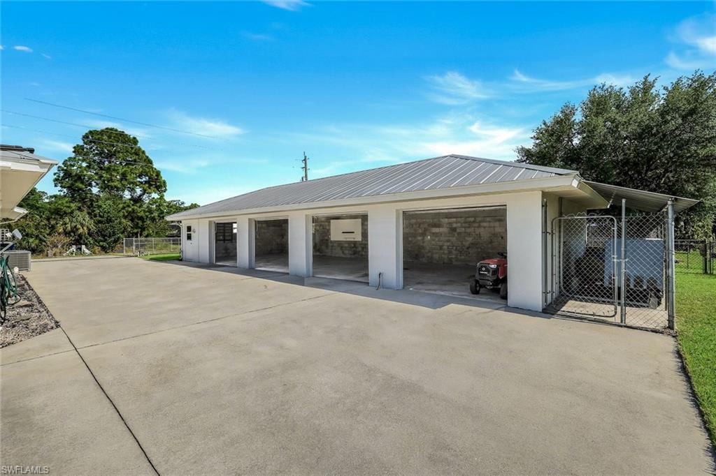 6029 & 6031 Higgins AVE