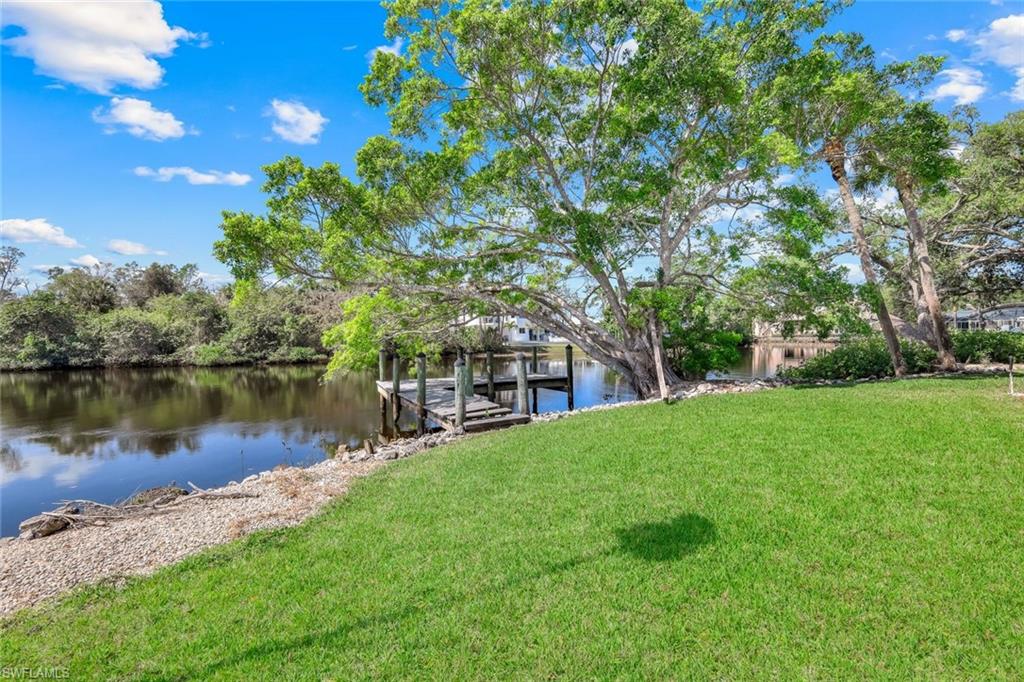 27151 Flossmoor DR