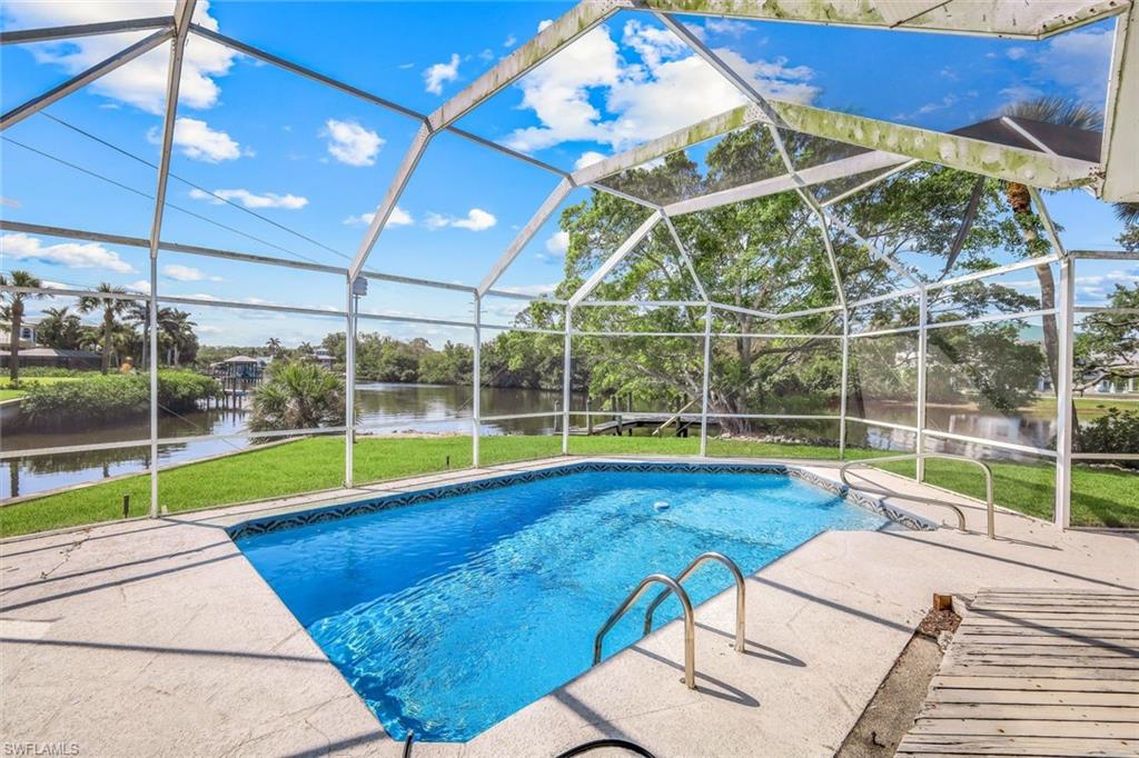 27151 Flossmoor DR