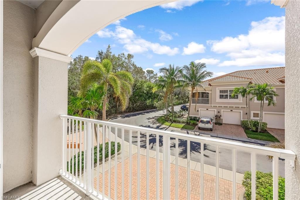 23501 Alamanda DR 204