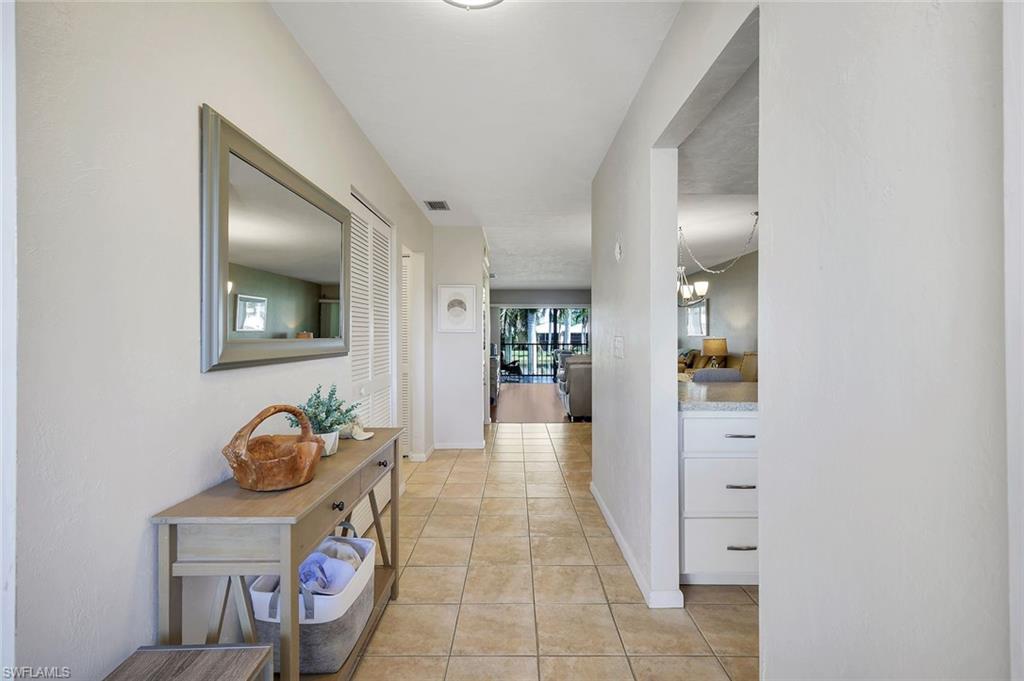960 Palm View DR 209