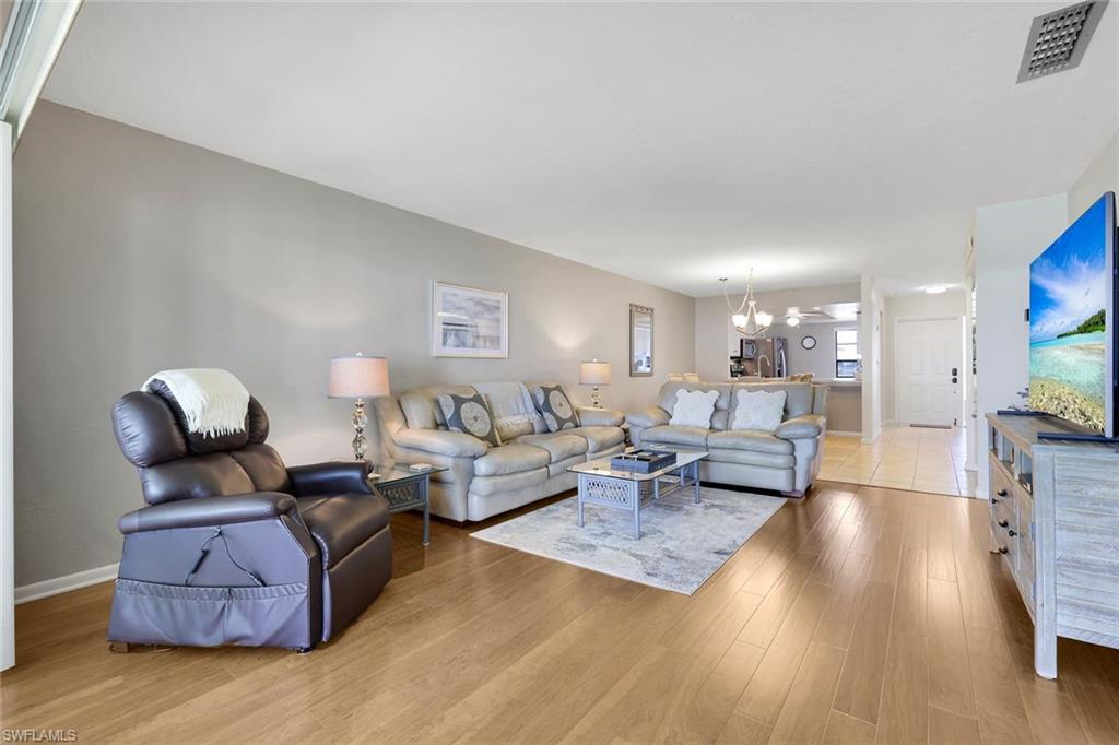 960 Palm View DR 209
