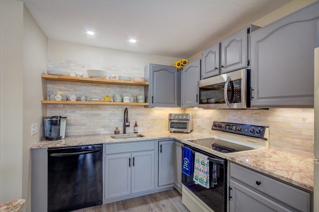 1404 Treasure Island Rd # 1404
