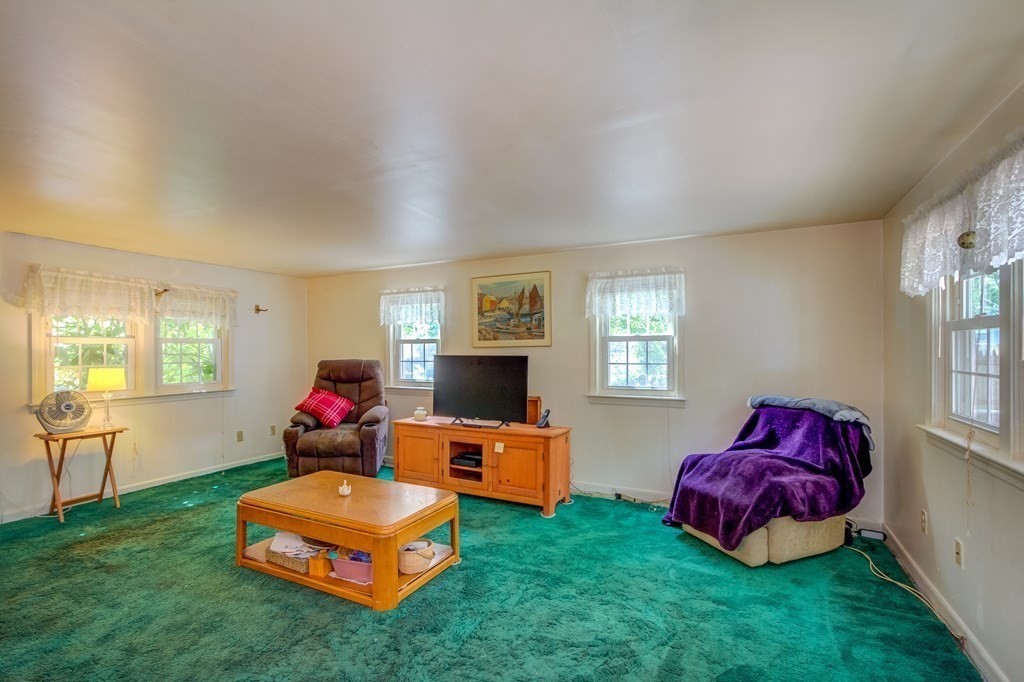 13 Pram Rd