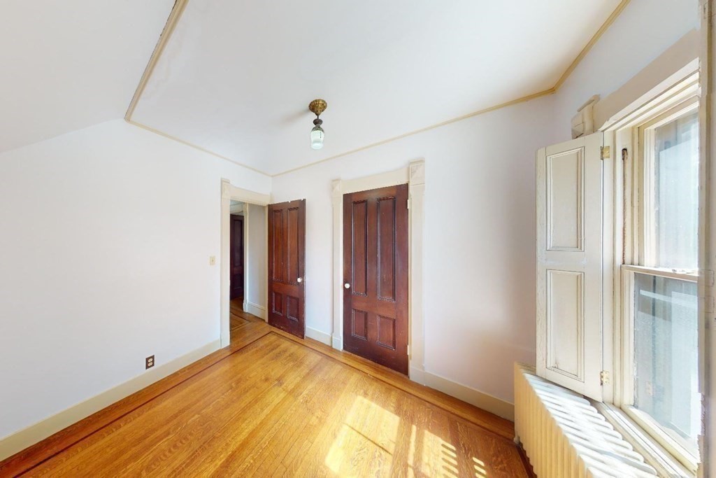 52 Morgan St