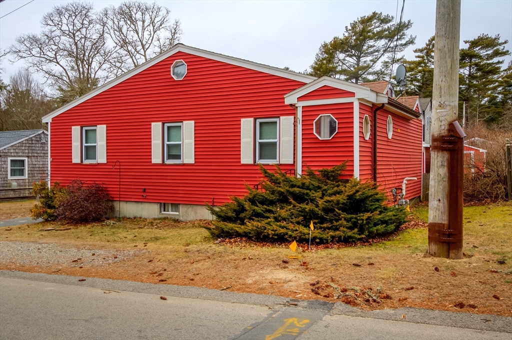 102 Lake Dr