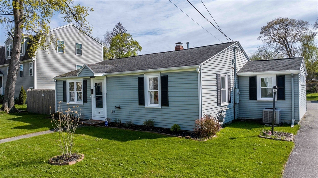 14 Maple St