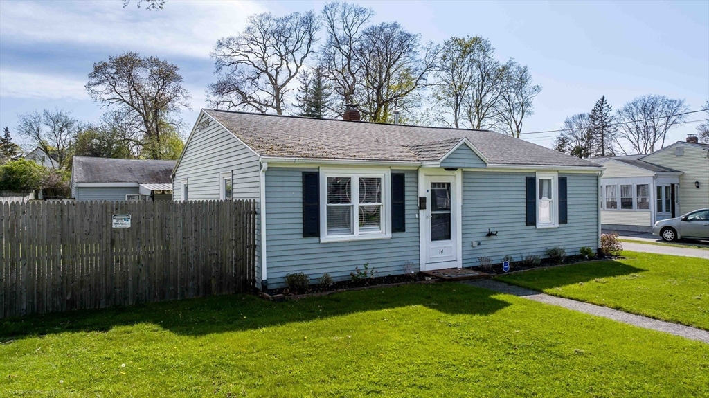 14 Maple St