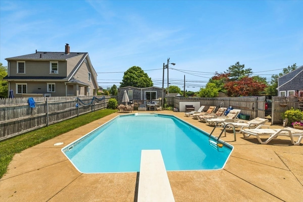 117 Pinehurst Ave