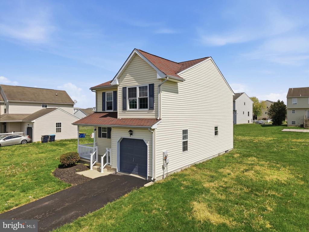 9 RAMUNNO DRIVE
