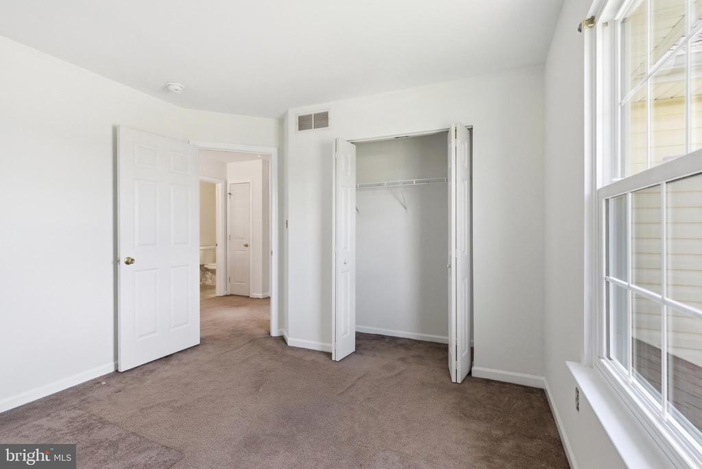 9 RAMUNNO DRIVE