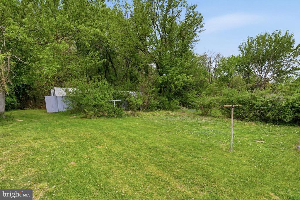 1116 JANES ROAD