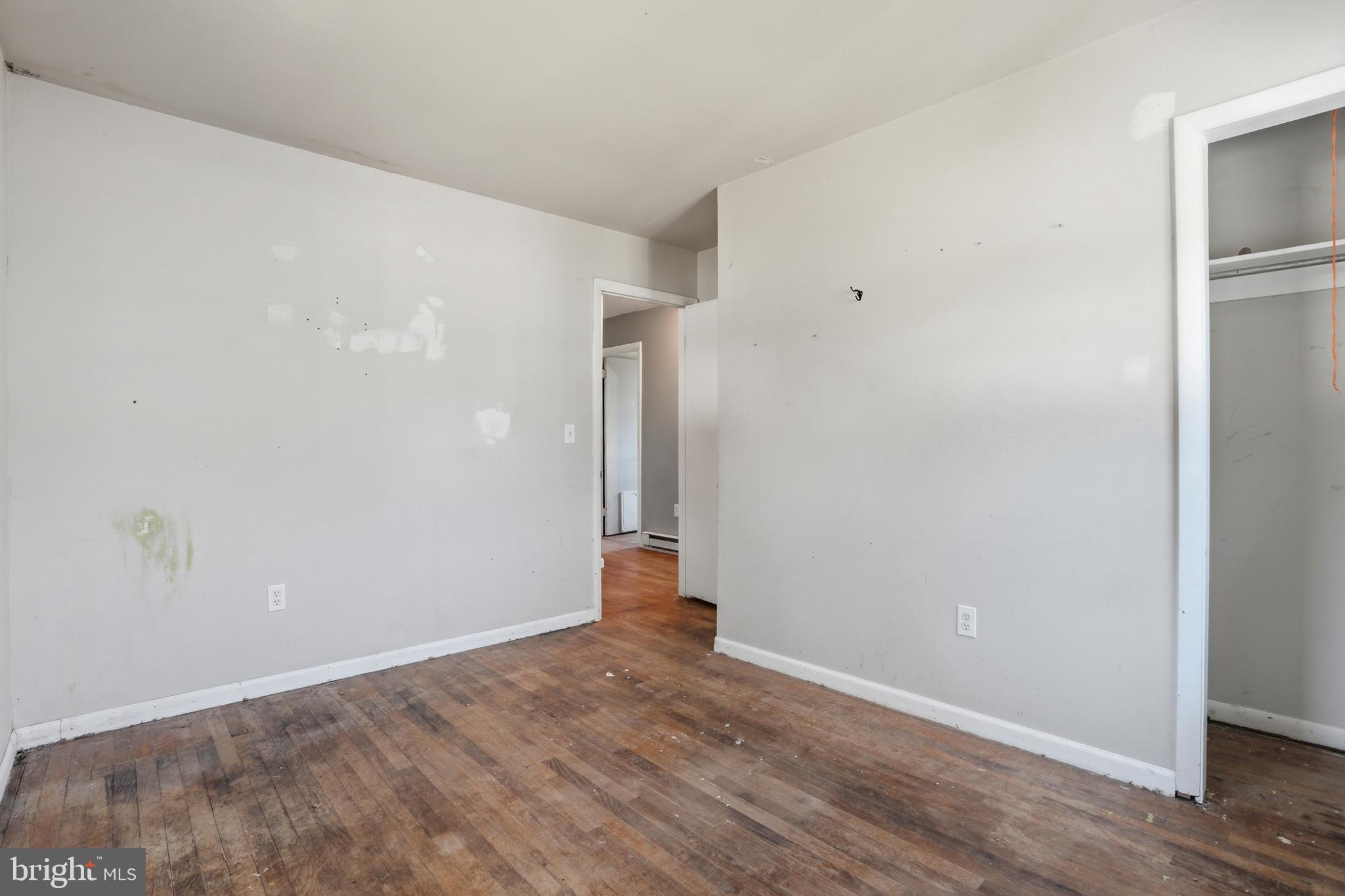 3 LOWBER STREET