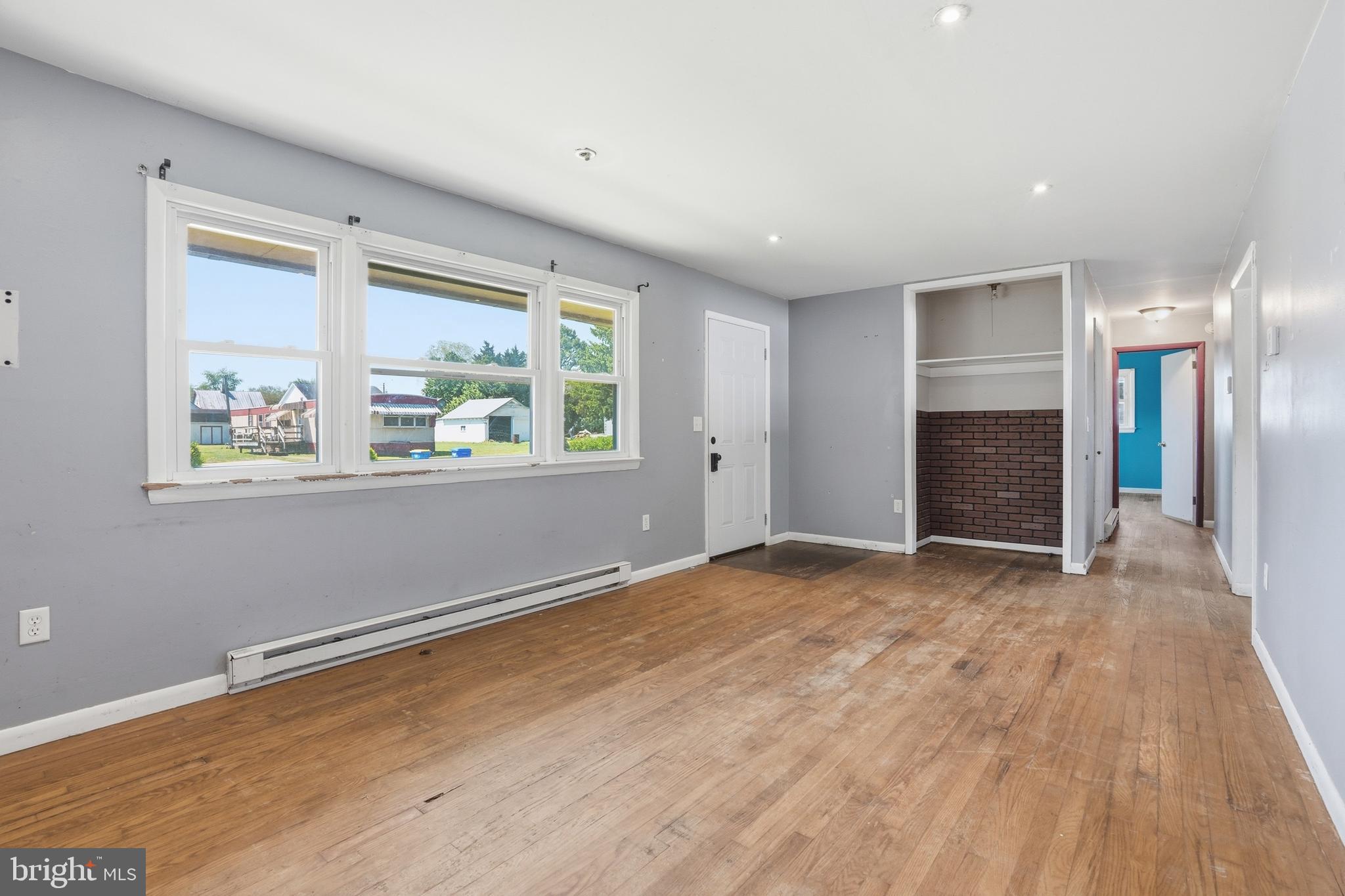 3 LOWBER STREET