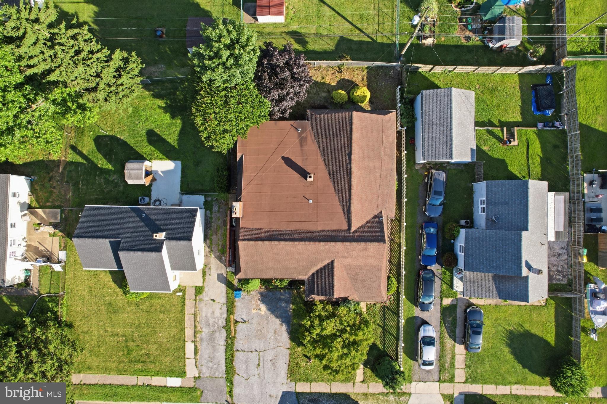 40 UNIVERSITY AVENUE