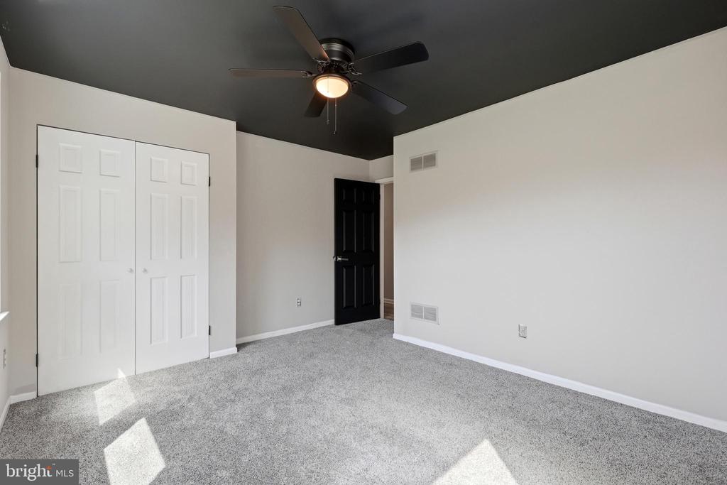 56 OWLS NEST CIRCLE