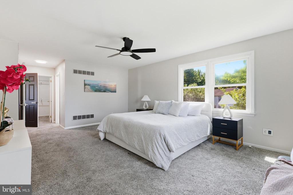 56 OWLS NEST CIRCLE