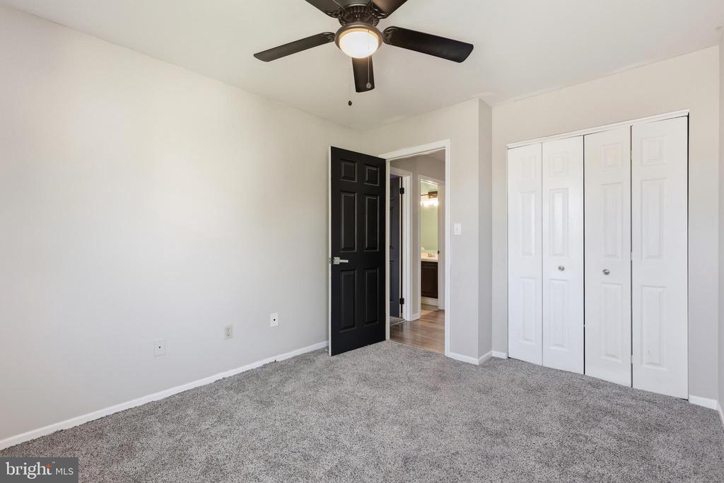 56 OWLS NEST CIRCLE