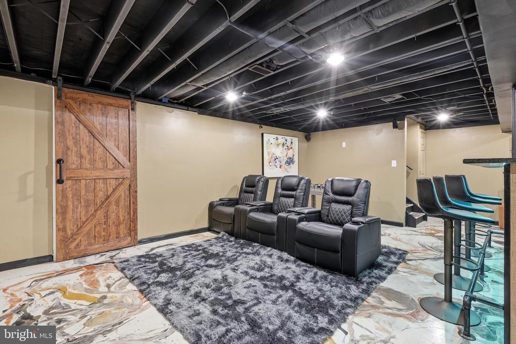 56 OWLS NEST CIRCLE