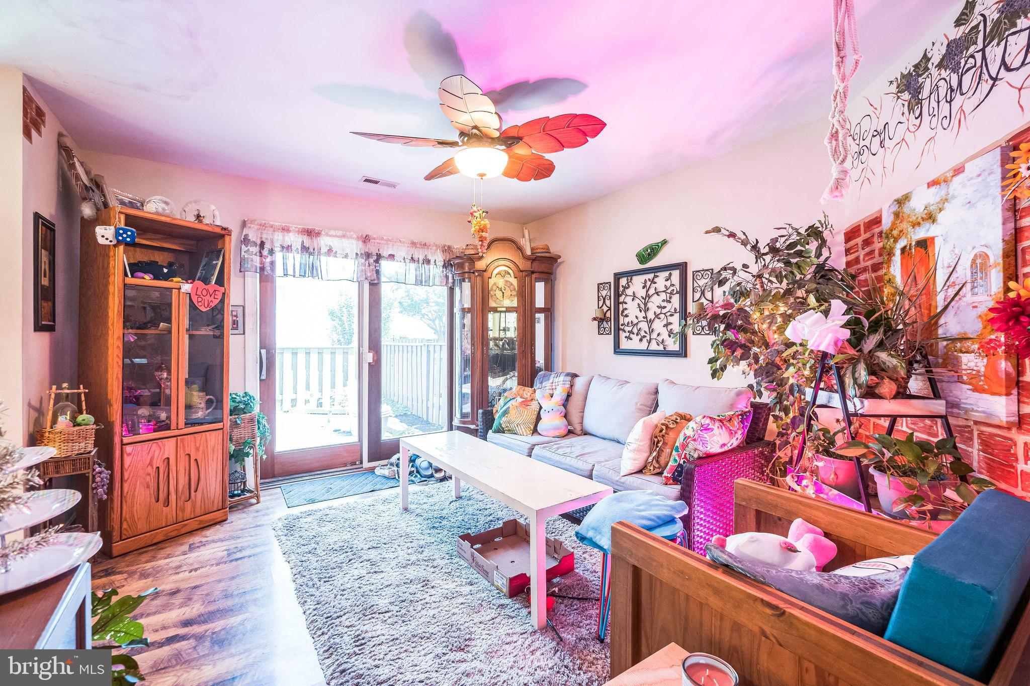 113 New Castle Ct