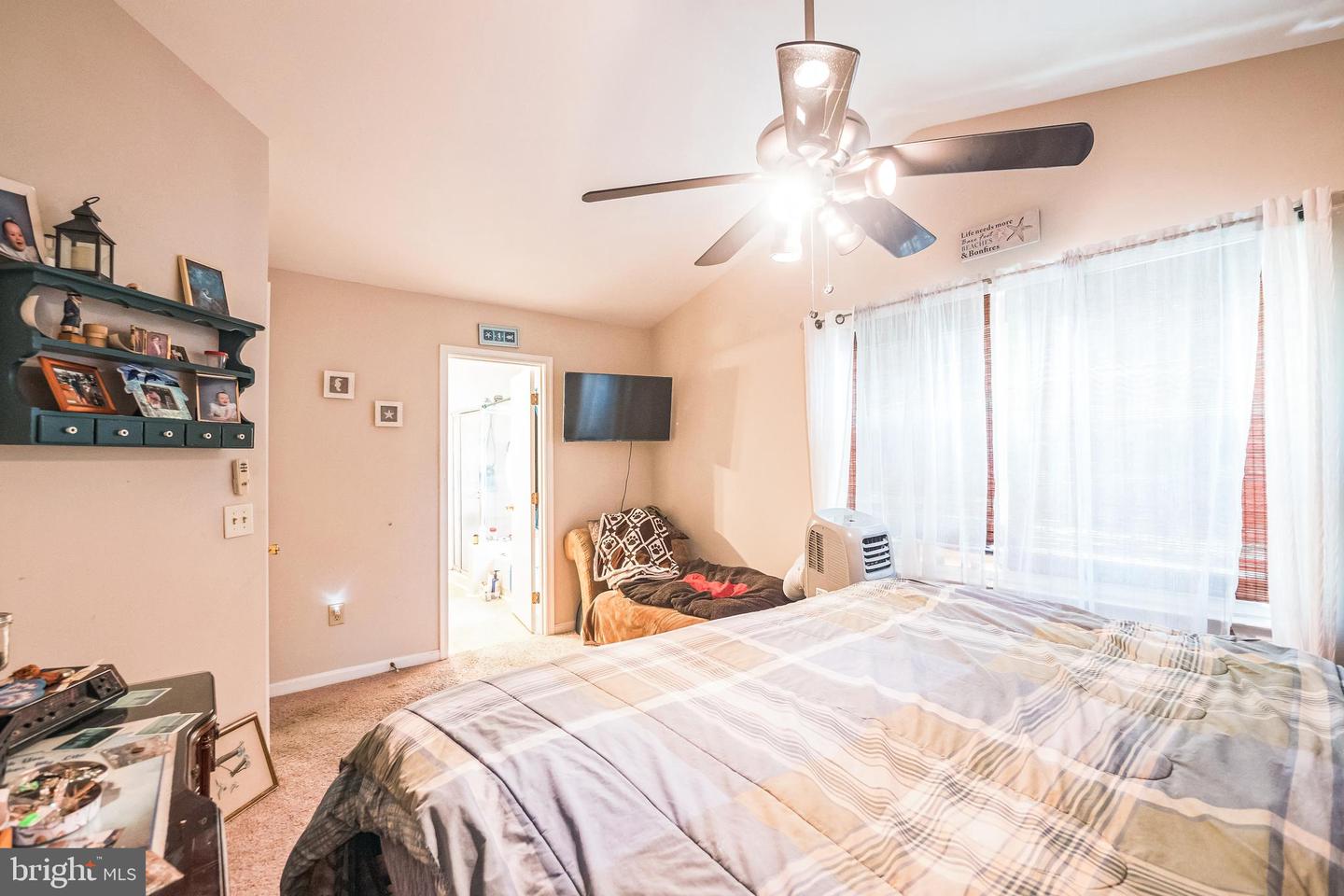 113 New Castle Ct