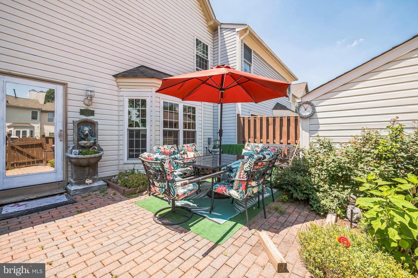 113 New Castle Ct