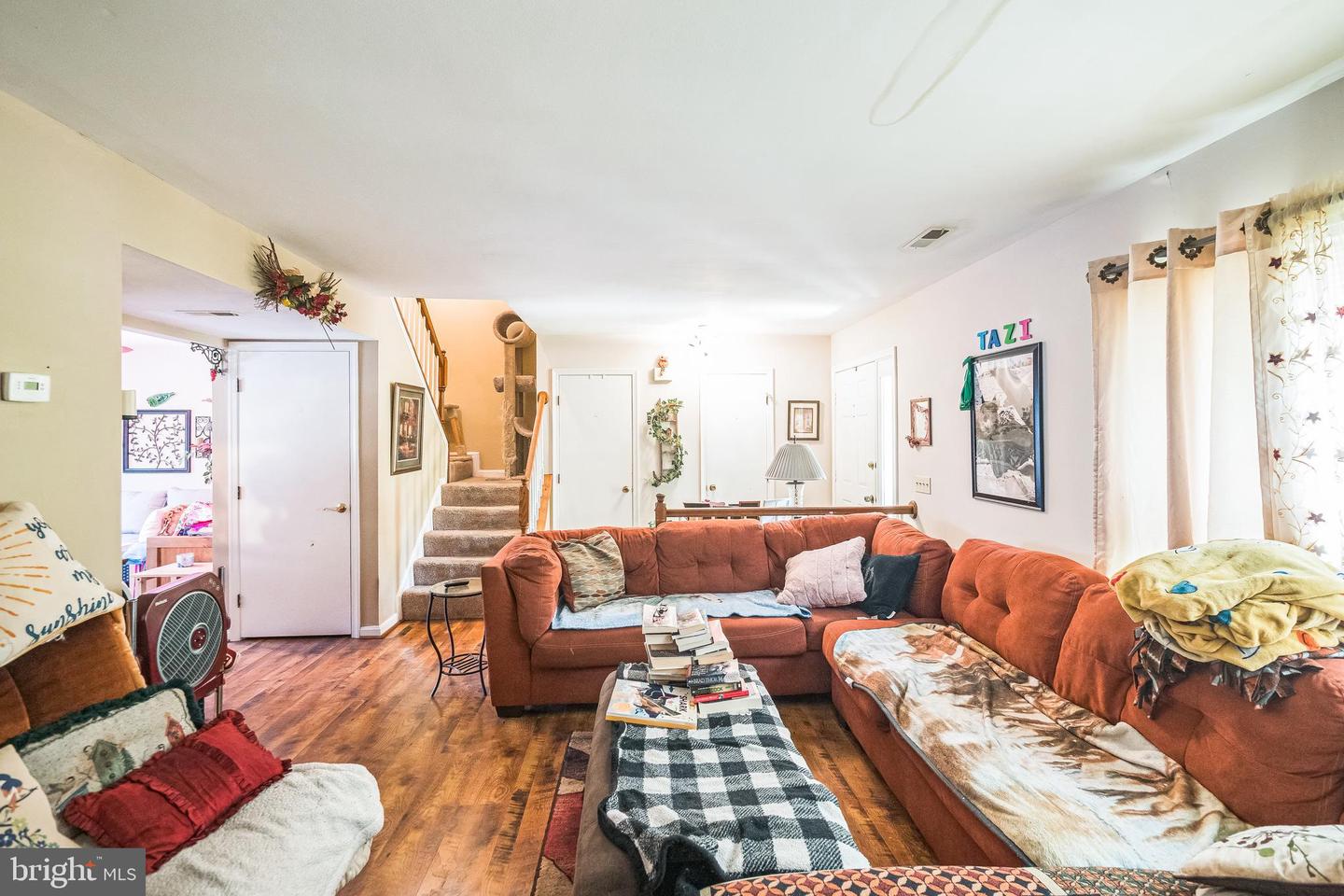 113 New Castle Ct