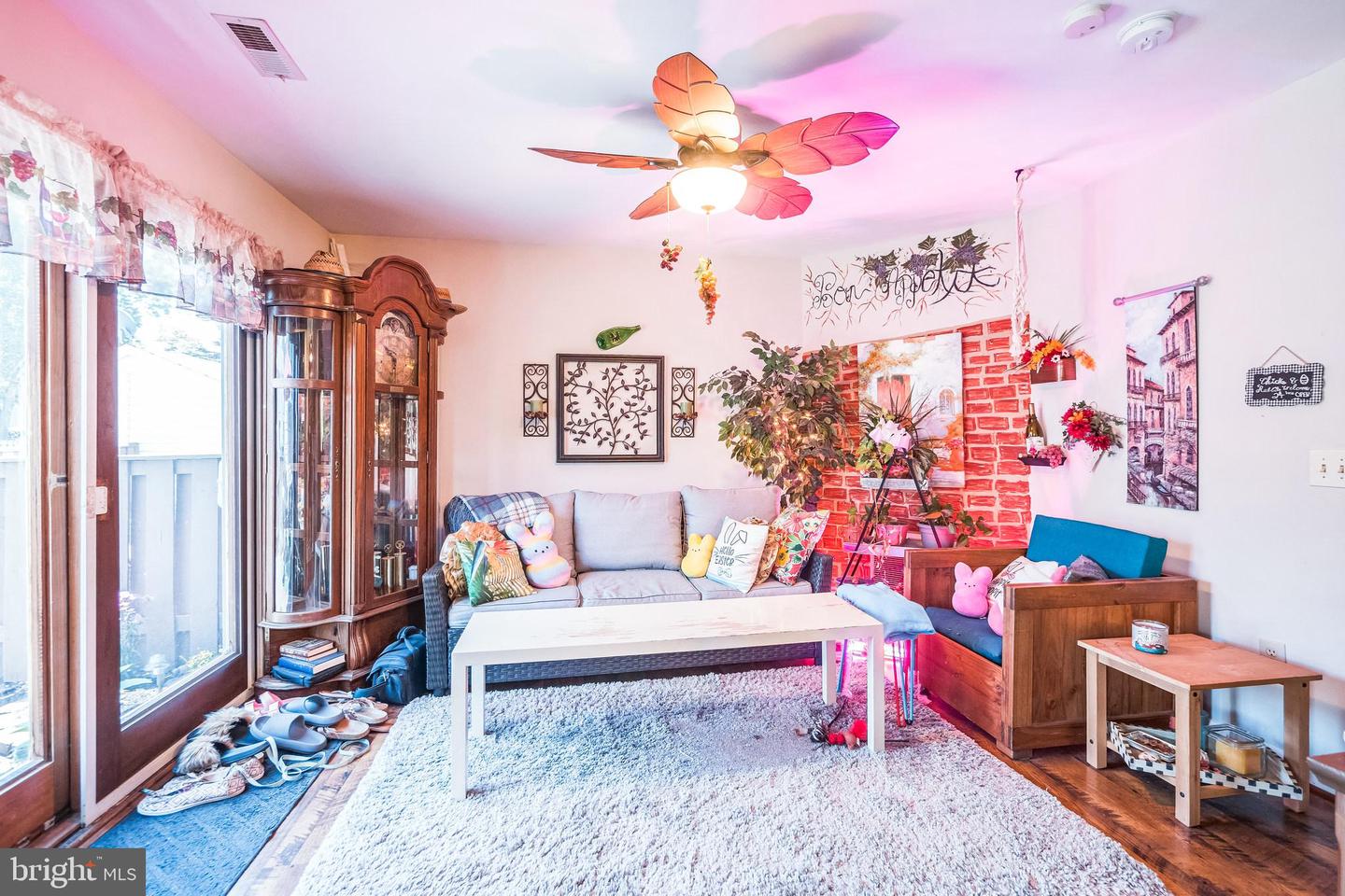 113 New Castle Ct