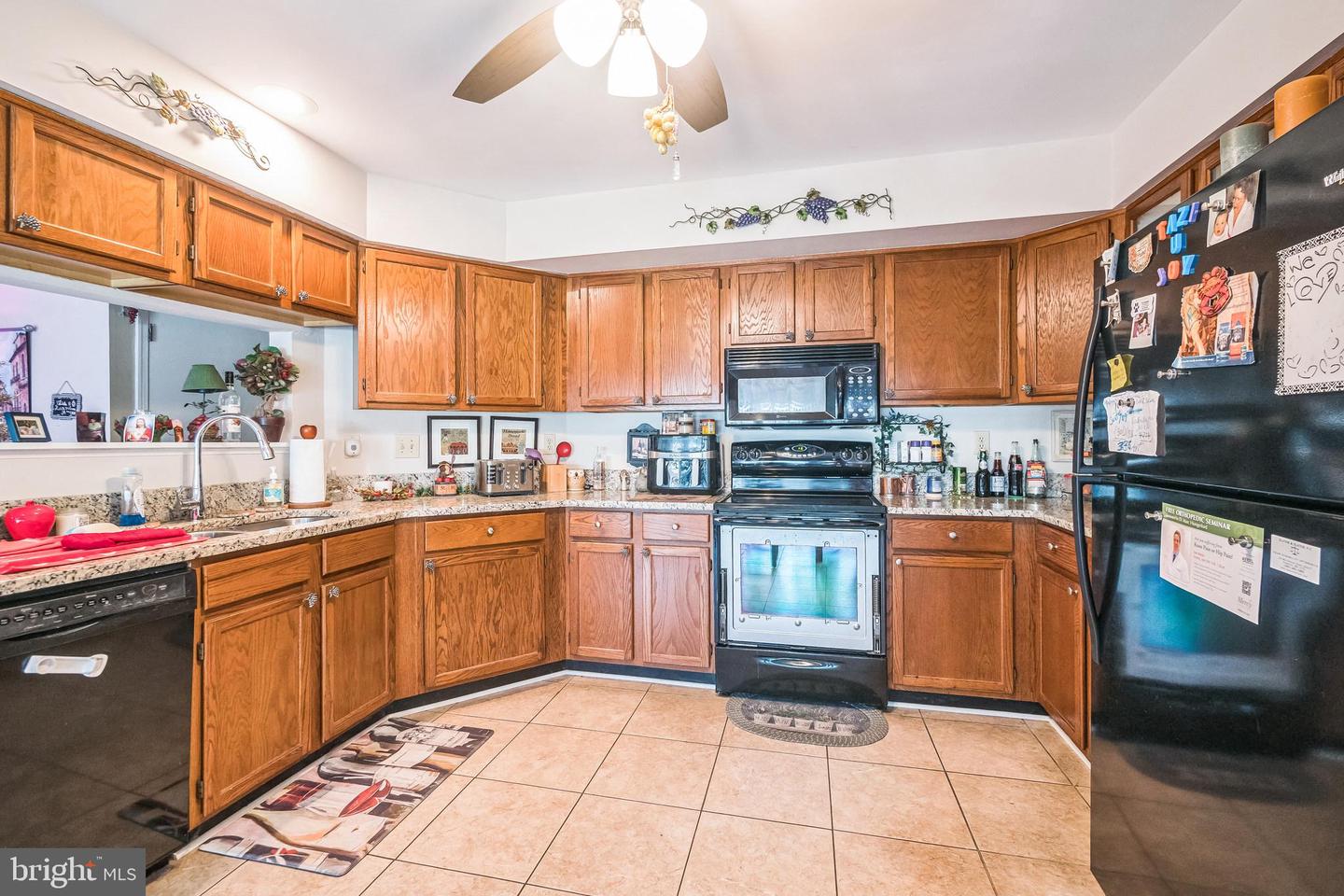 113 New Castle Ct