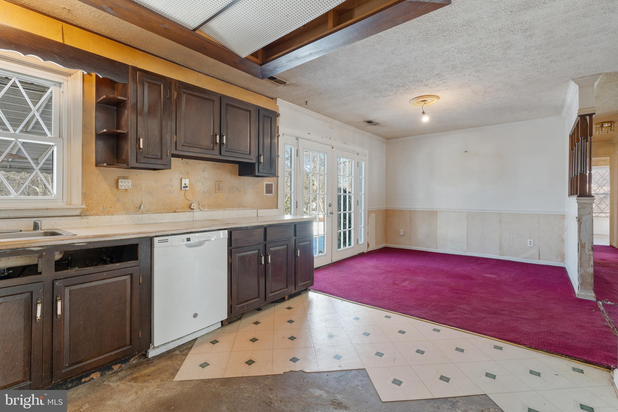 424 Trimble Rd