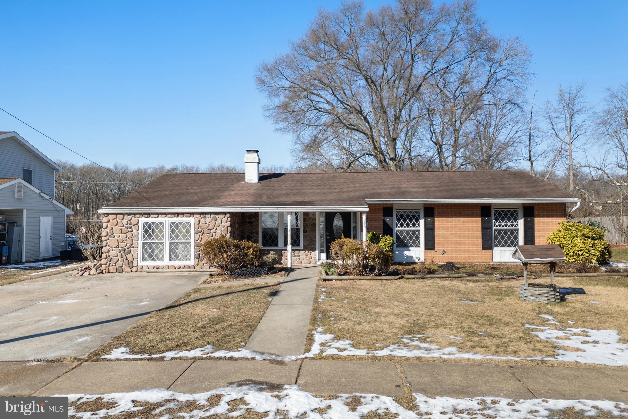 424 Trimble Rd