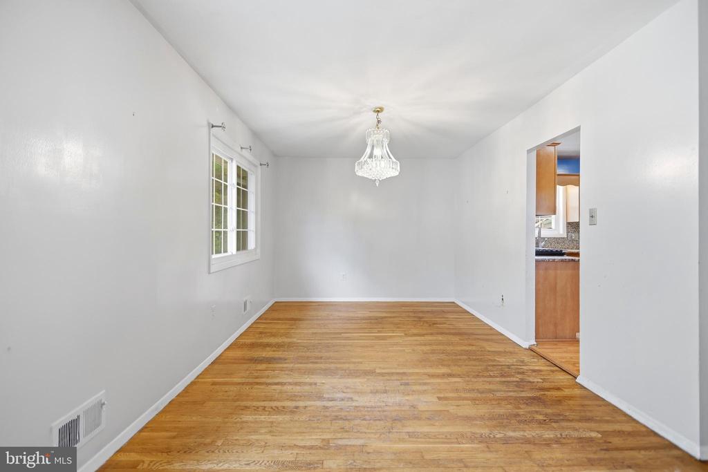 7902 CLAUDIA DRIVE
