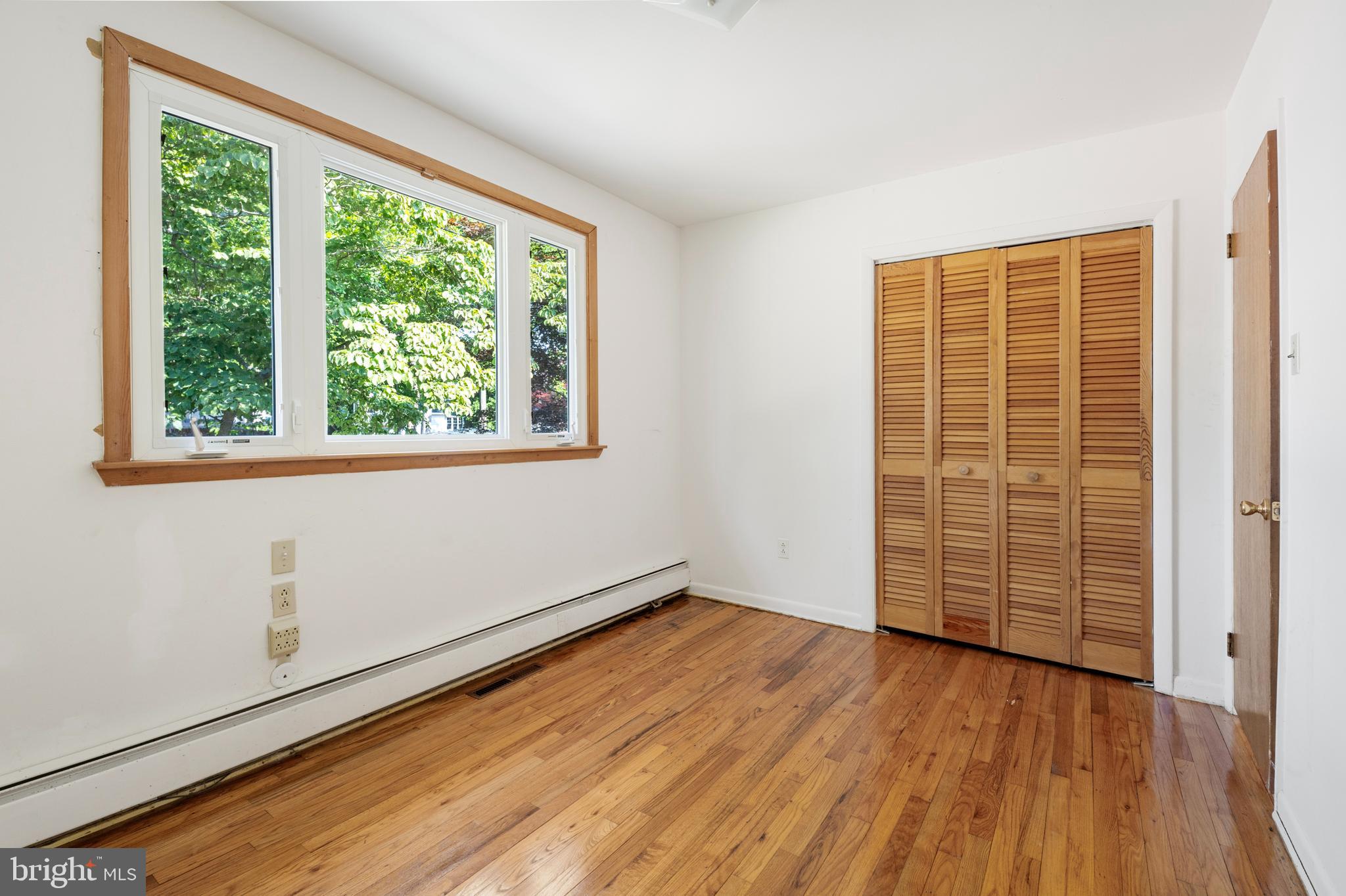 308 Fenton Ave