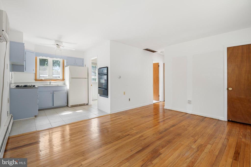 308 Fenton Ave