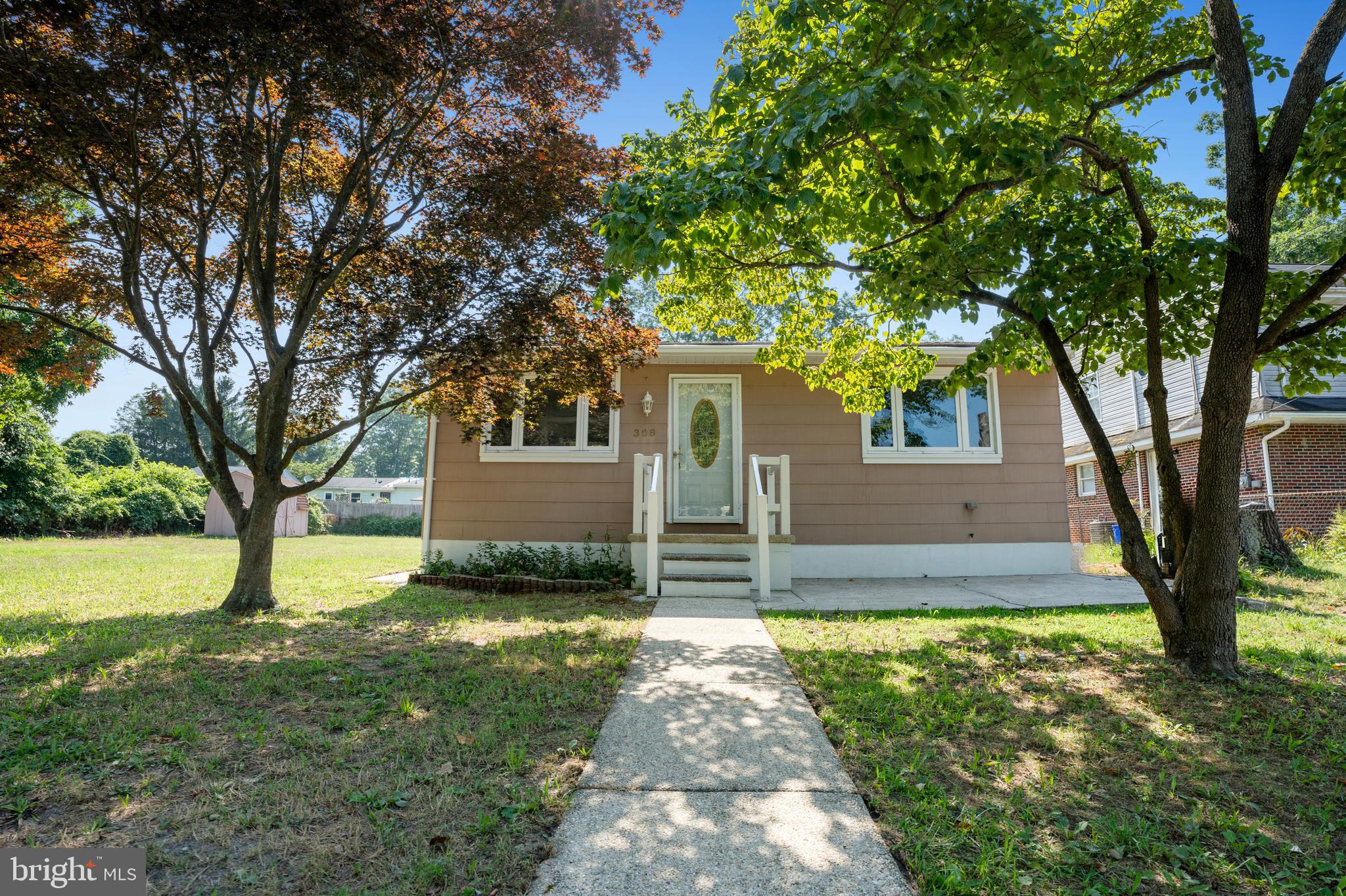 308 Fenton Ave