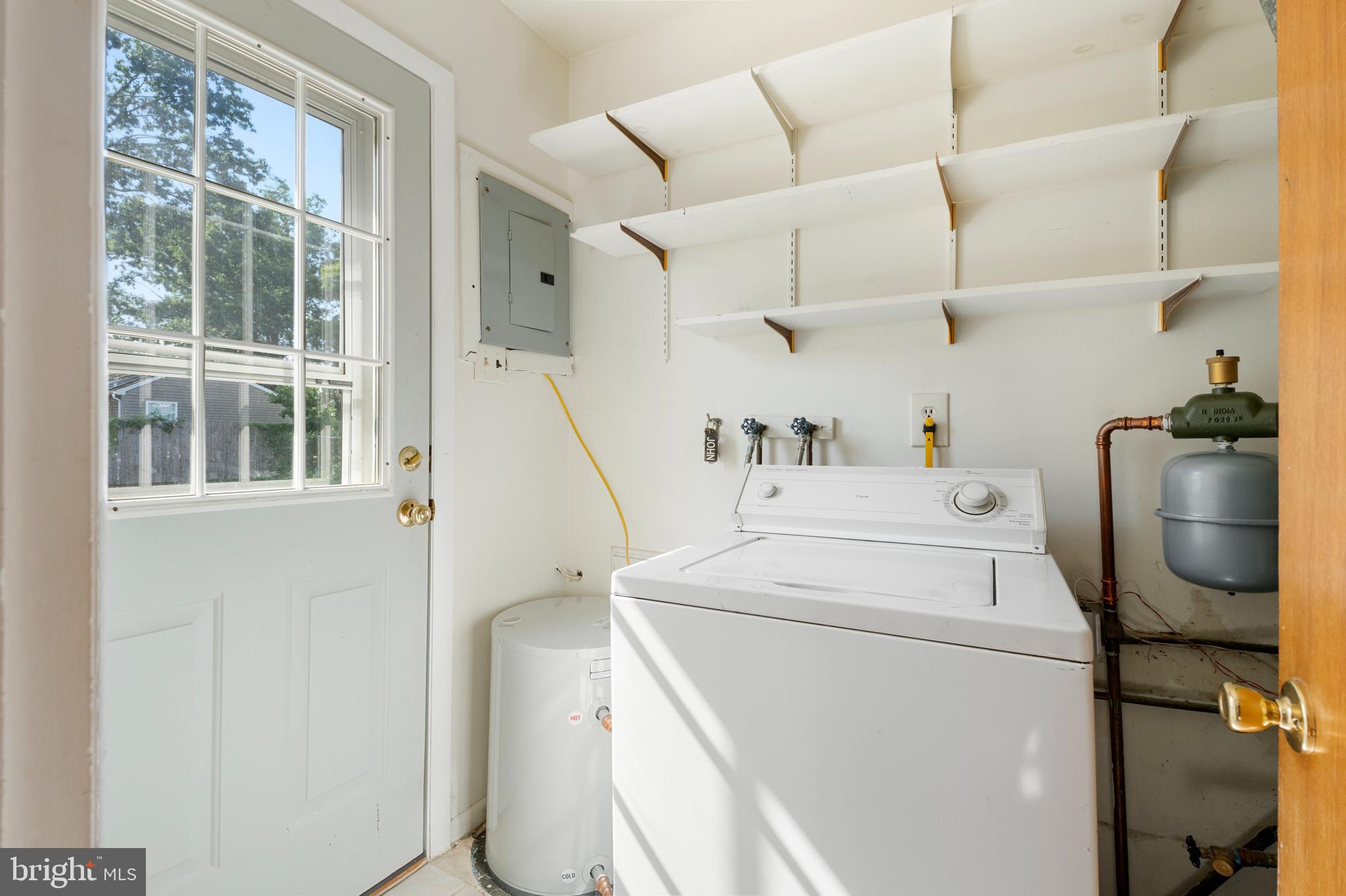 308 Fenton Ave