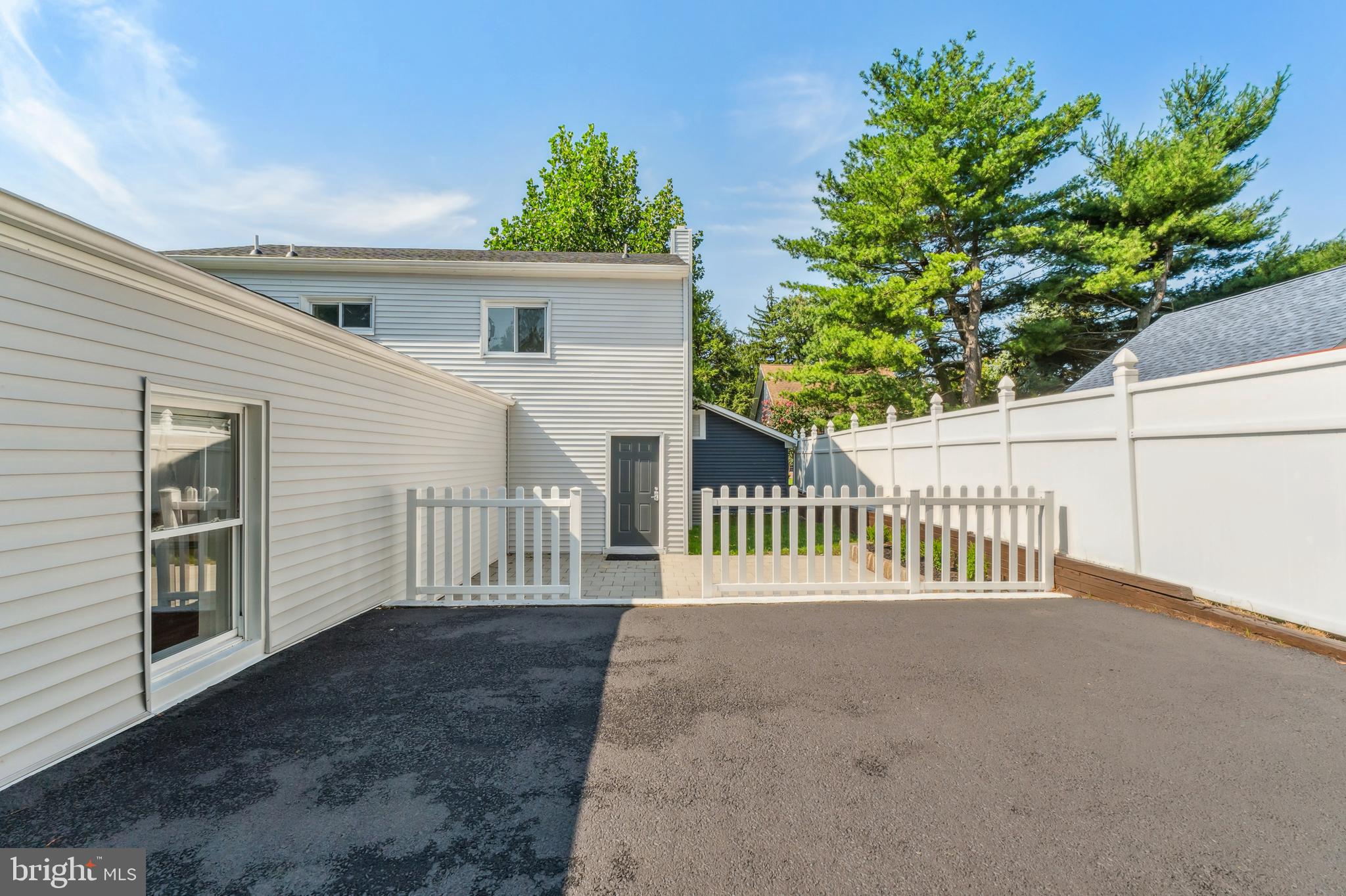 538 Buena Vista Ave