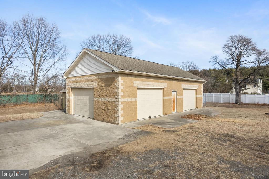 426 Delanco Rd