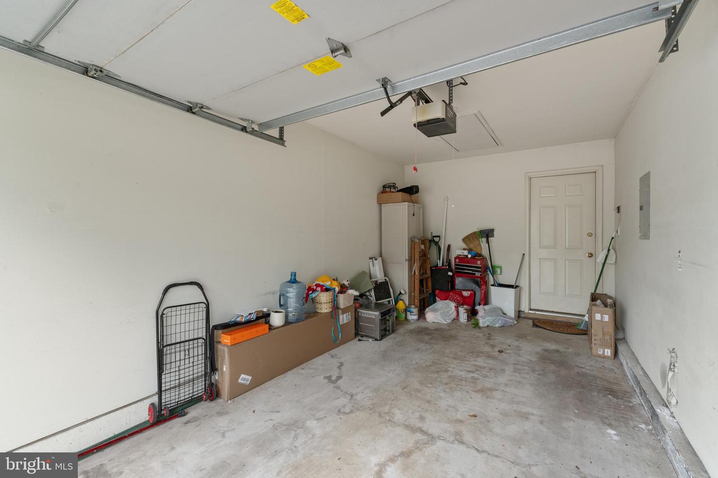 9 Hemlock Ct