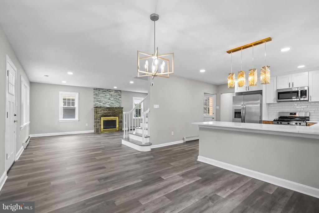 131 LIPPINCOTT AVENUE