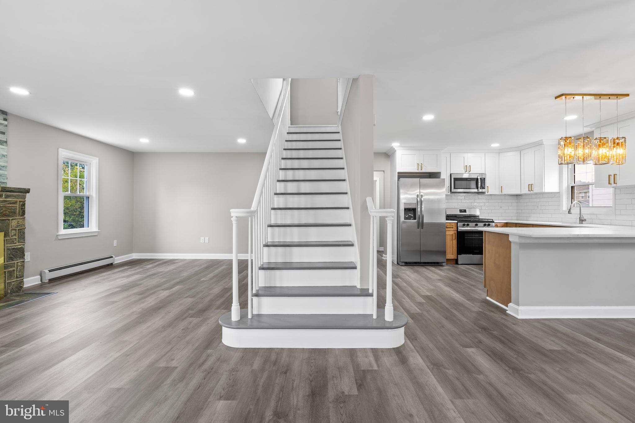 131 LIPPINCOTT AVENUE
