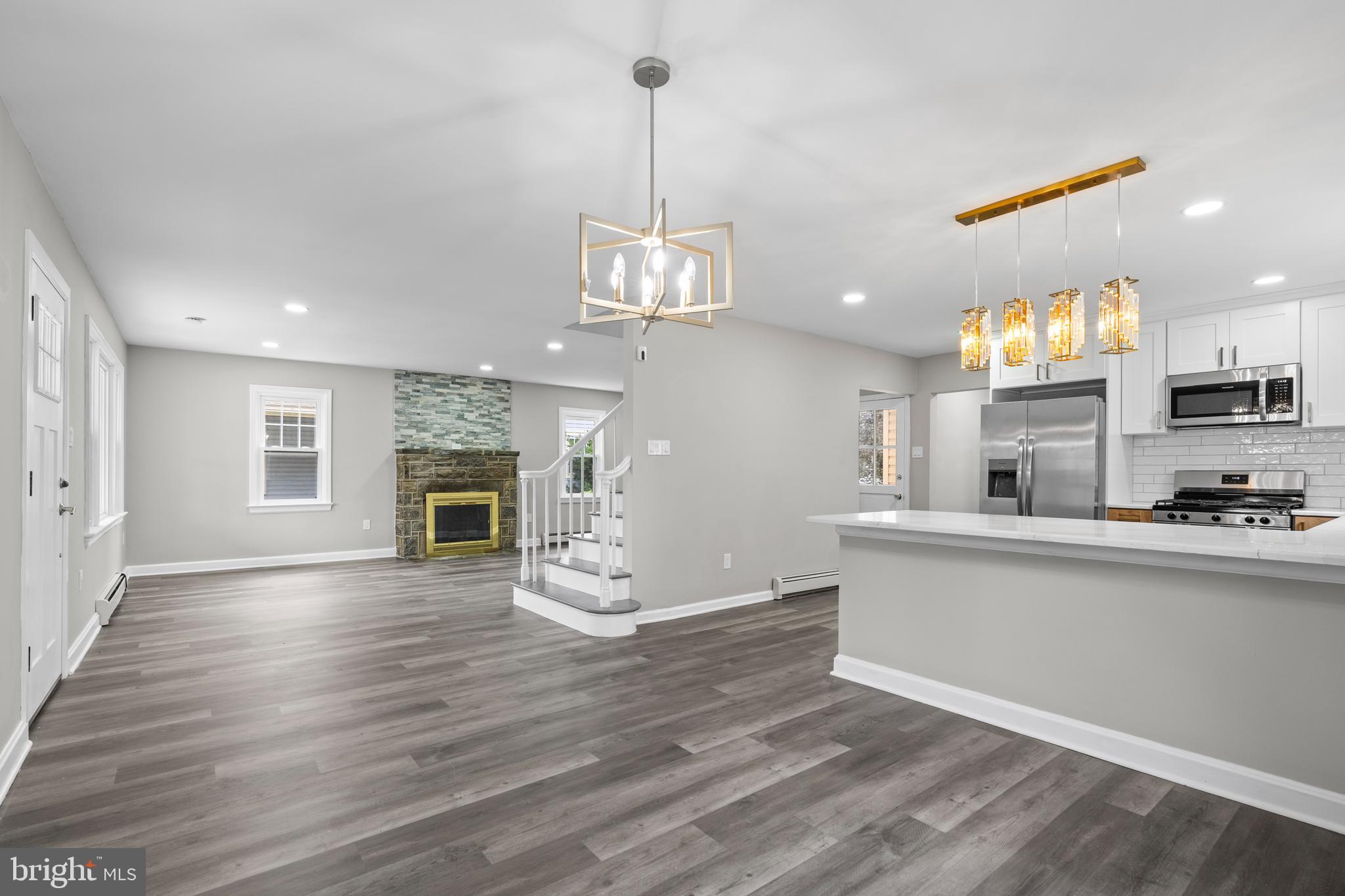 131 LIPPINCOTT AVENUE