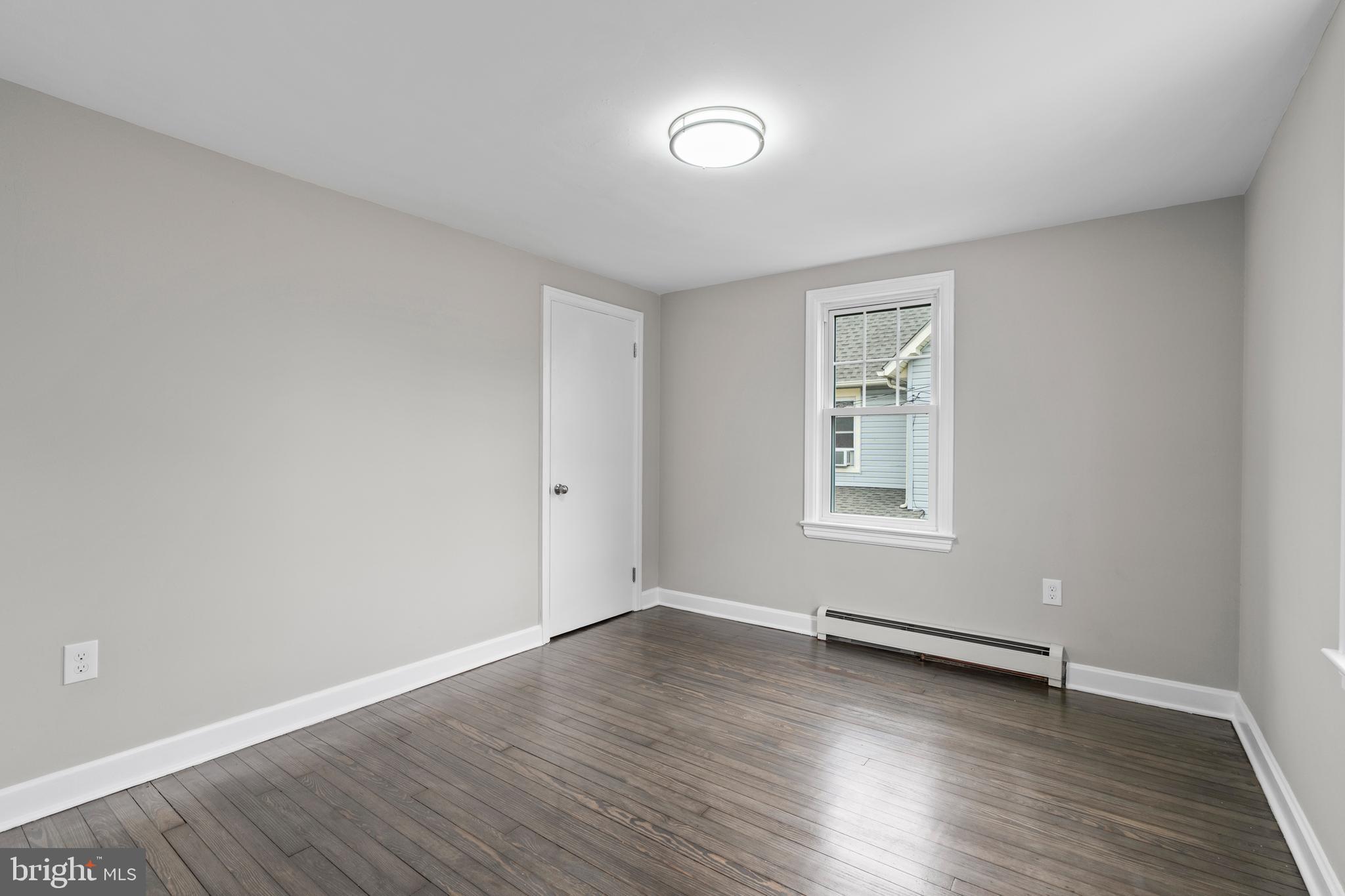 131 LIPPINCOTT AVENUE