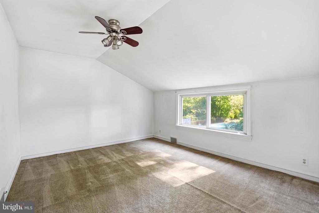 314 S LIPPINCOTT AVENUE