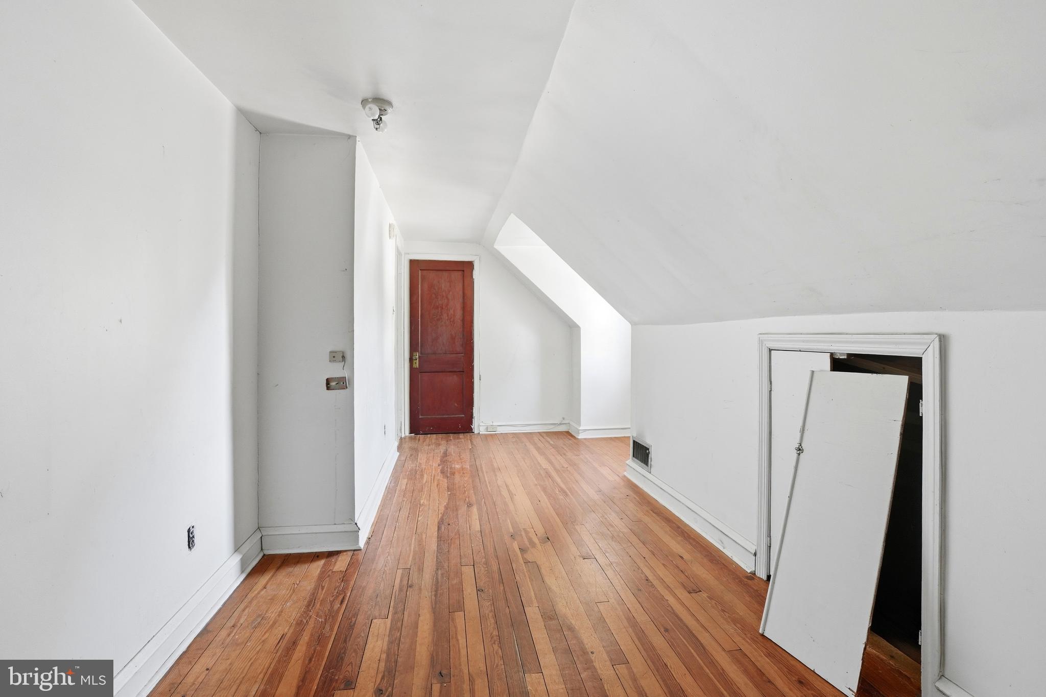 314 S LIPPINCOTT AVENUE